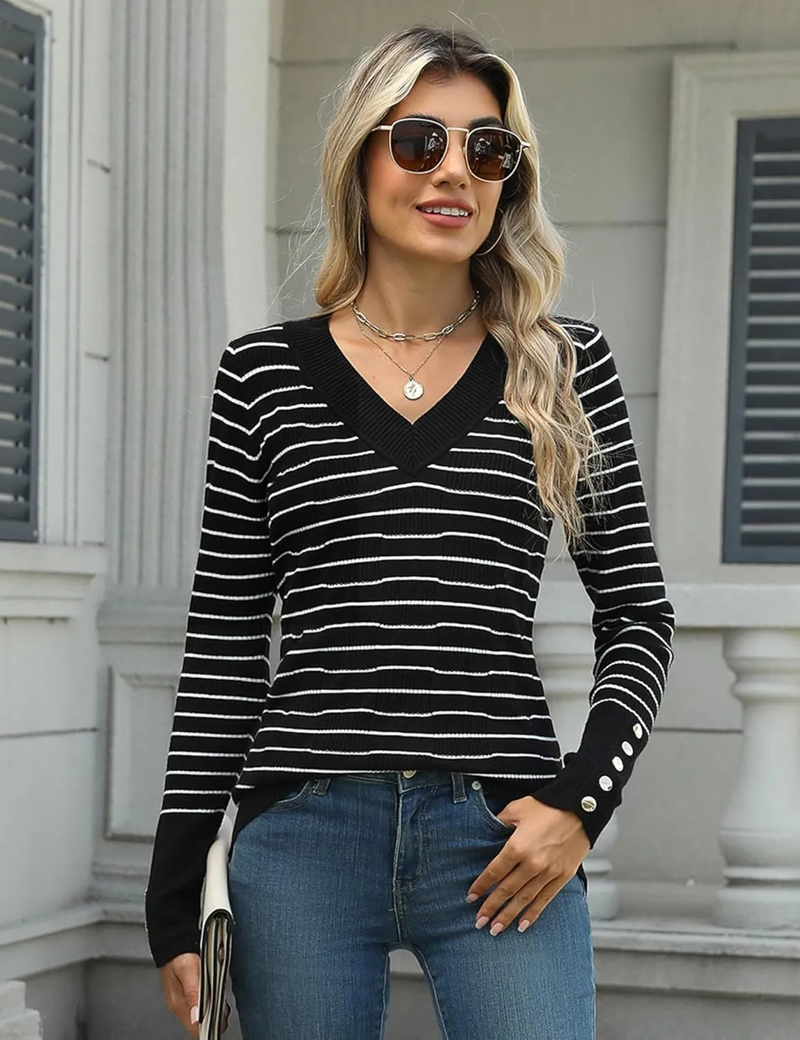 AKEWEI Womens V Neck Sweaters Long Sleeve Lightweight Knit Pullover Tops with Decorative Buttons