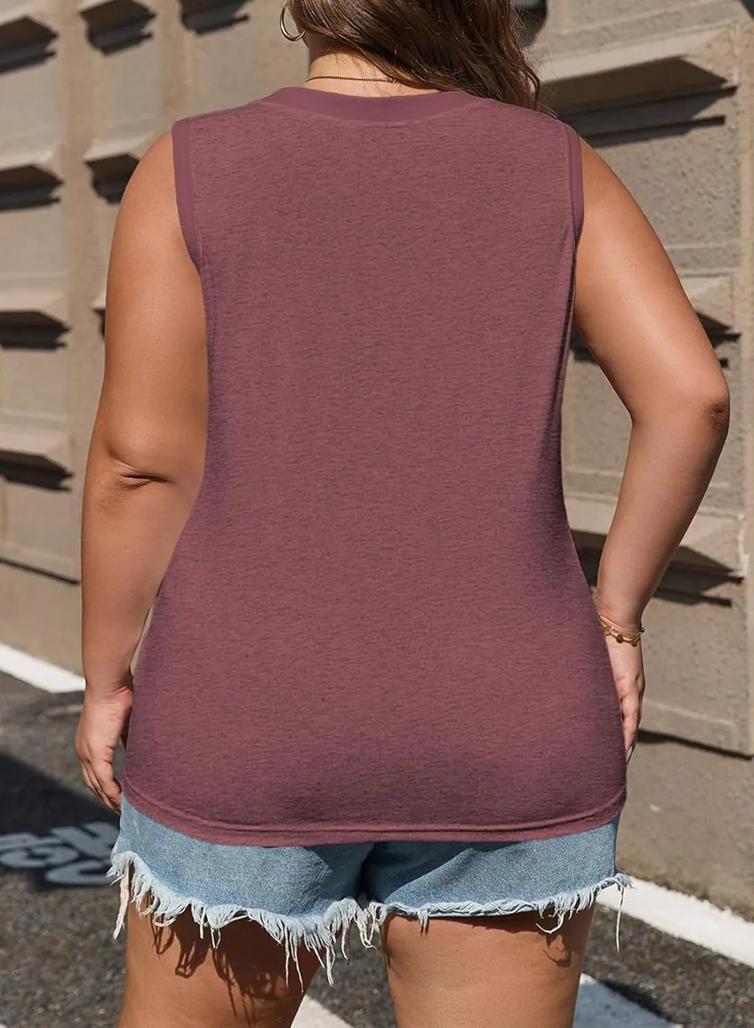 Eytino Womens Plus Size Tank Tops Summer Casual V Neck Sleeveless Tops Solid Shirts(1X-5X)