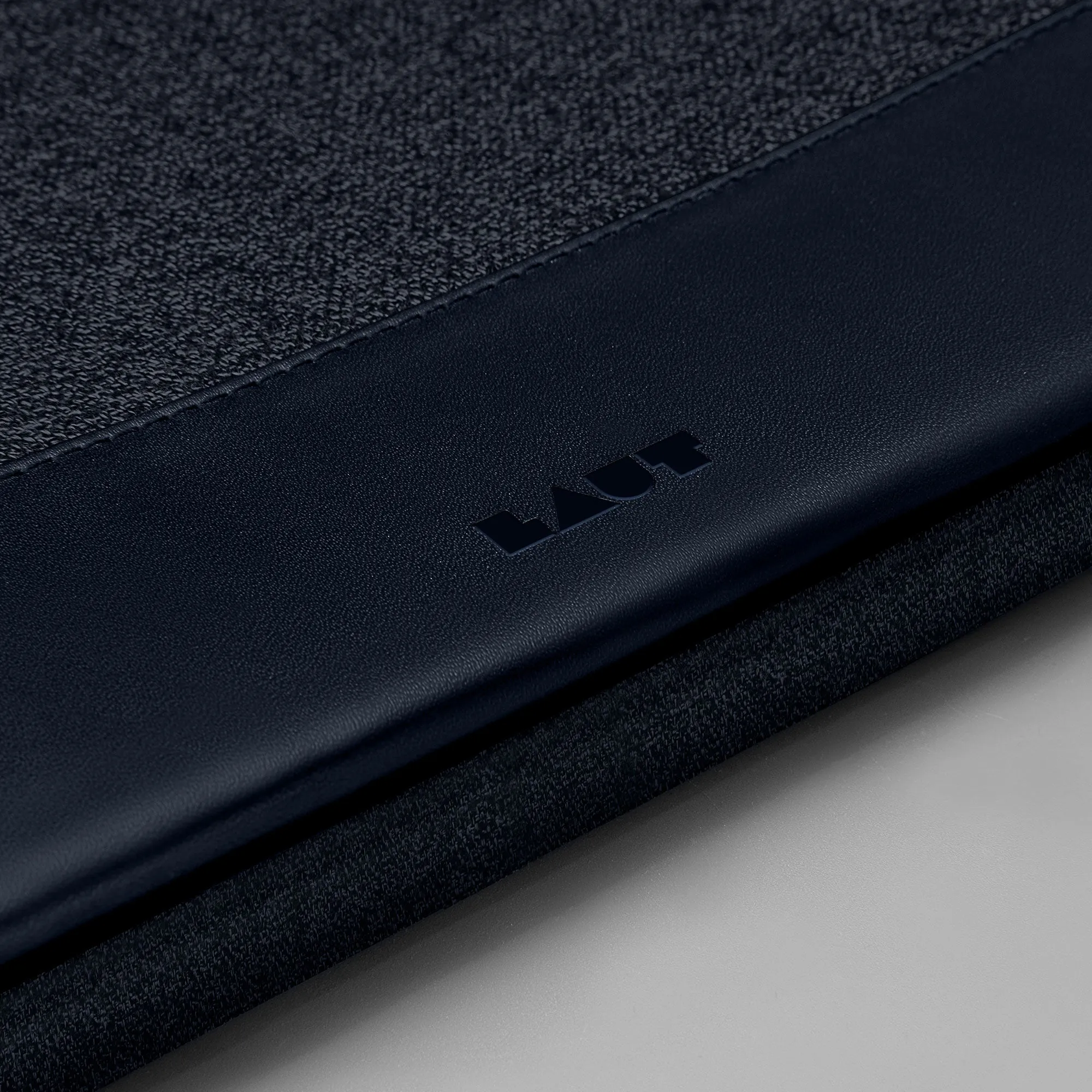 INFLIGHT Protective Sleeve for 16-inch Laptop