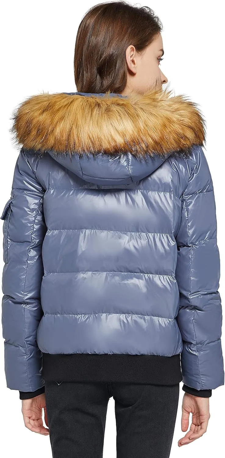 Orolay Women's Thickened Winter Bubble Down Coat Shiny Puffer Jacket with Fur Hood