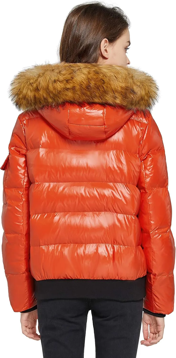 Orolay Women's Thickened Winter Bubble Down Coat Shiny Puffer Jacket with Fur Hood