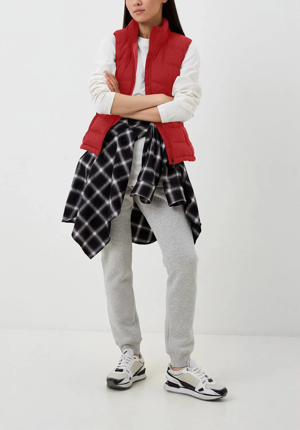 Puffer Vest Women Zip Up Sleeveless Stand Collar Outerwear Vest Puffy Warm Lightweight Winter Jacket Coat