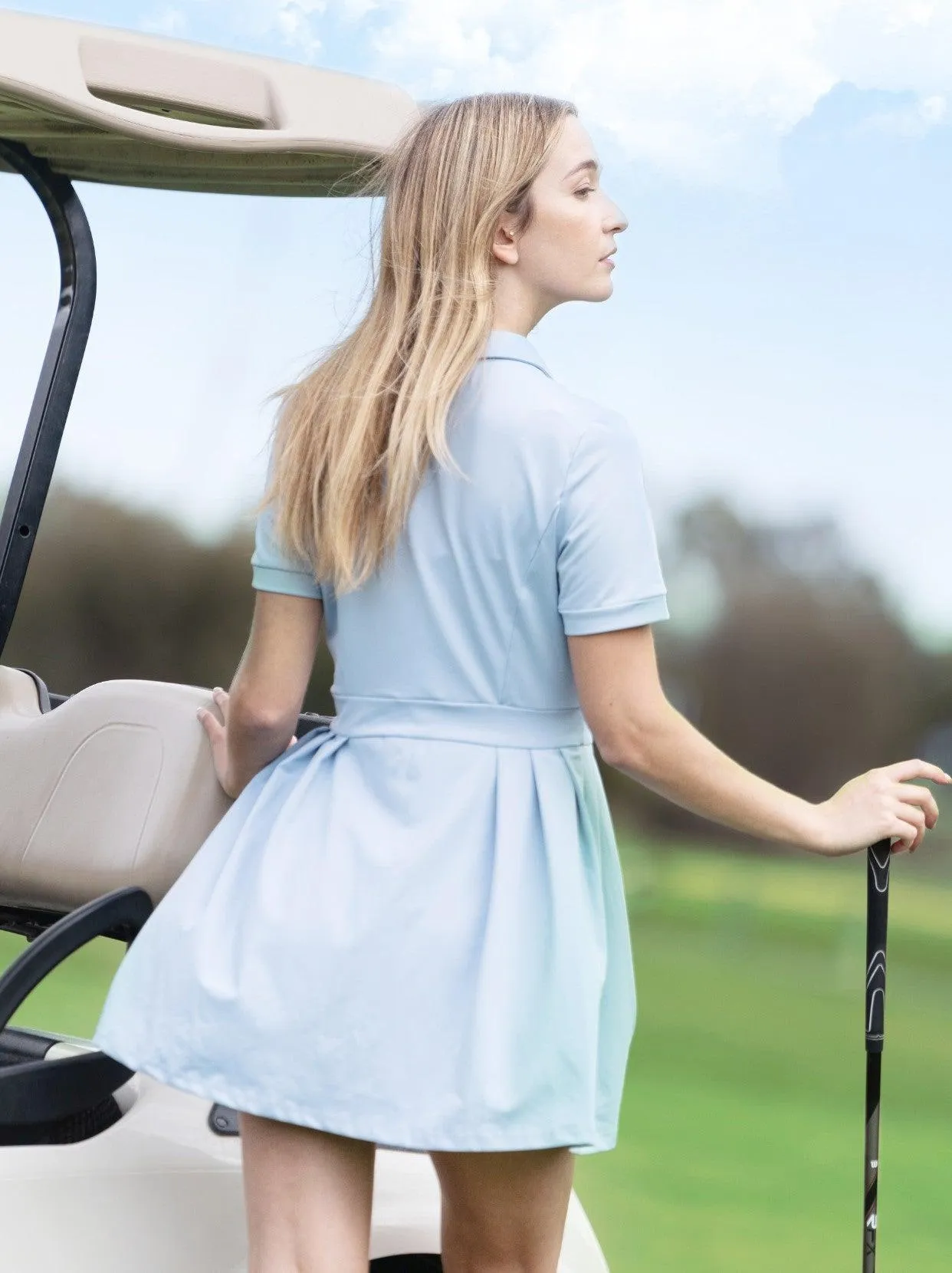 Short-sleeve Athletic Pleated Dresses with Pockets