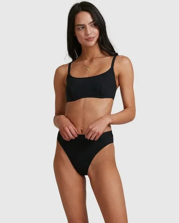 Sol Searcher Mia Dd Bralette Bikini Top