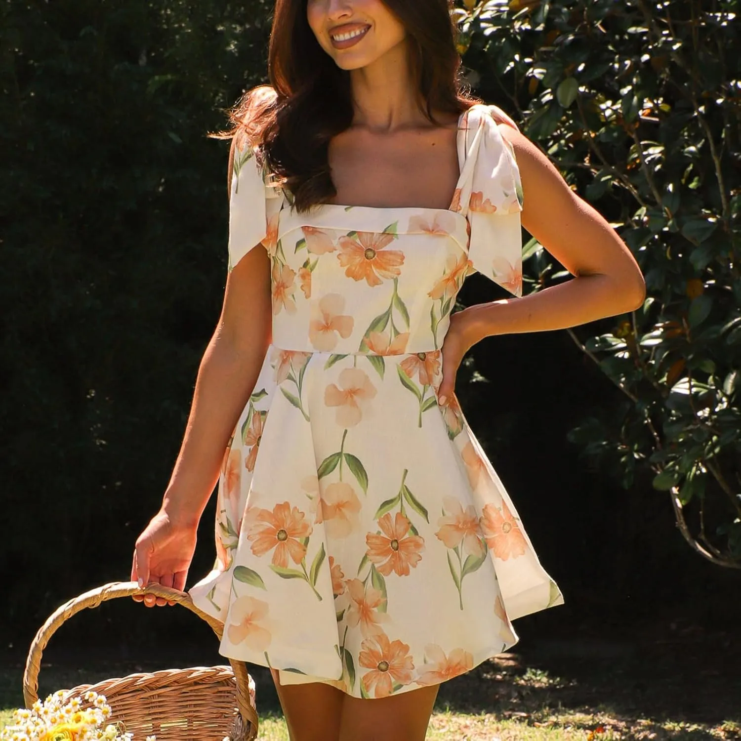 Women Tie Shoulder Mini Dress Boho Floral Babydoll Dress Square Neck Ruffle A Line Flowy Summer Beach Sundress